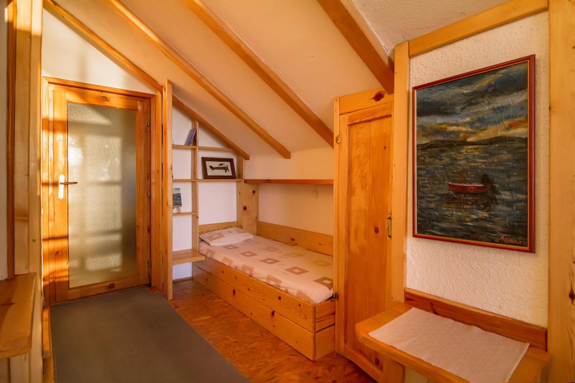 Robinson Sunset Guest House لاغادين الغرفة الصورة